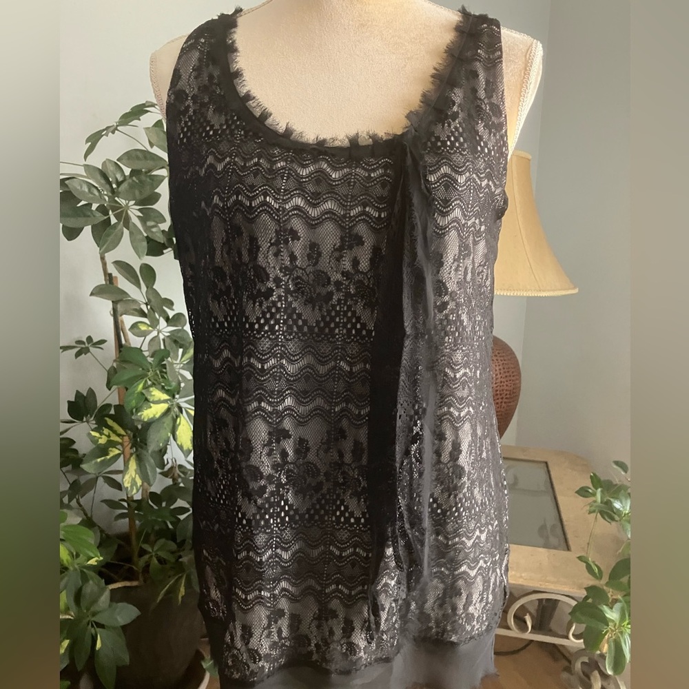 CAbi Emily Black Lace Overlay Tank Top Size M Great Condition